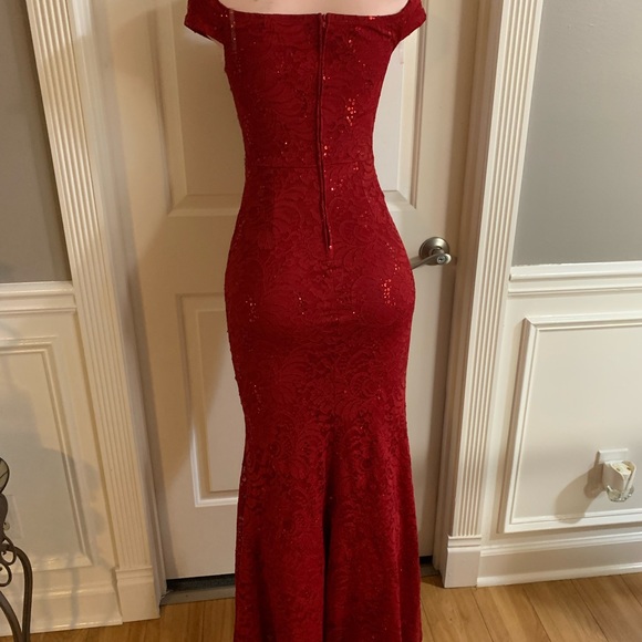 Women junior red lace sequins shoulder off maxi dress size (S) zipper back - Picture 12 of 13